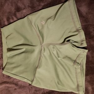 Abs2b fitness shorts